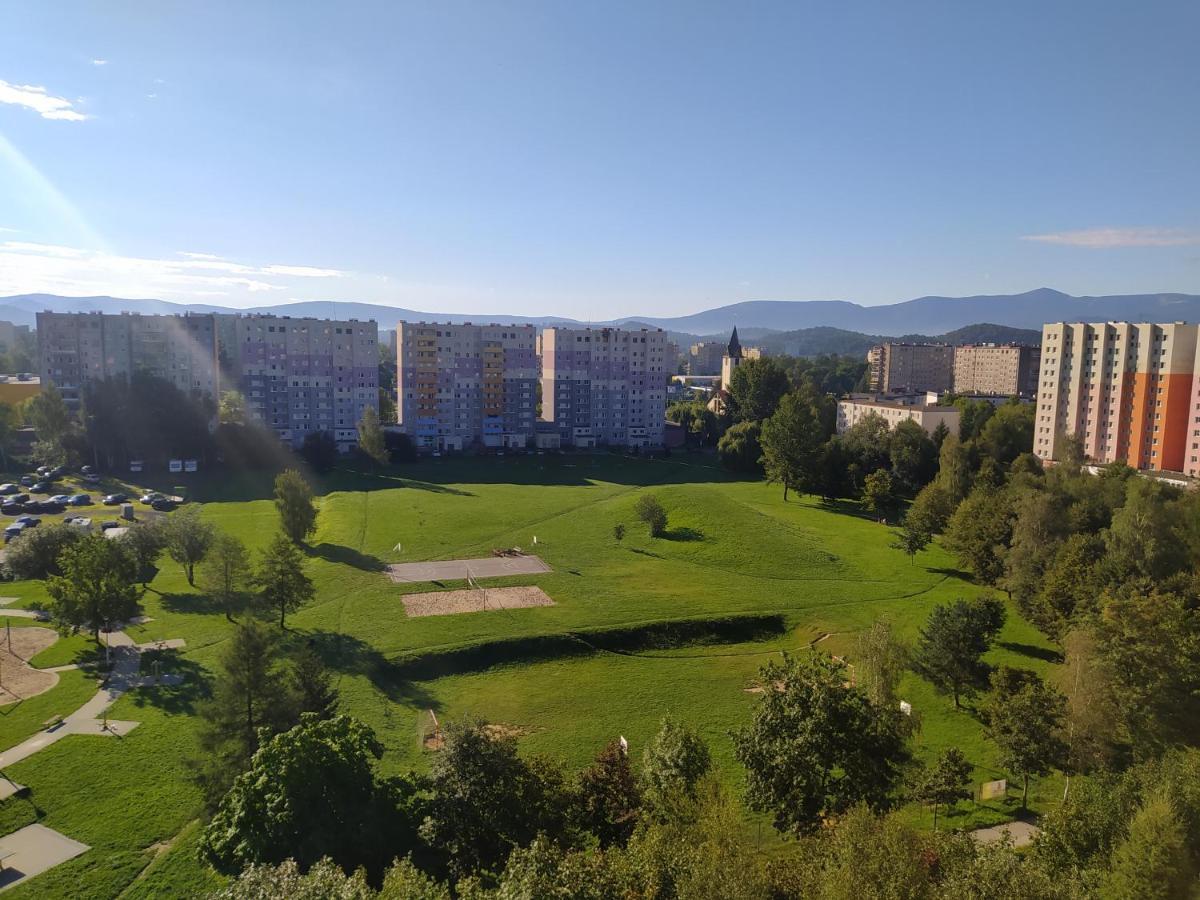 Apartament Z Widokiem Na Sniezke Єленя-Ґура Екстер'єр фото
