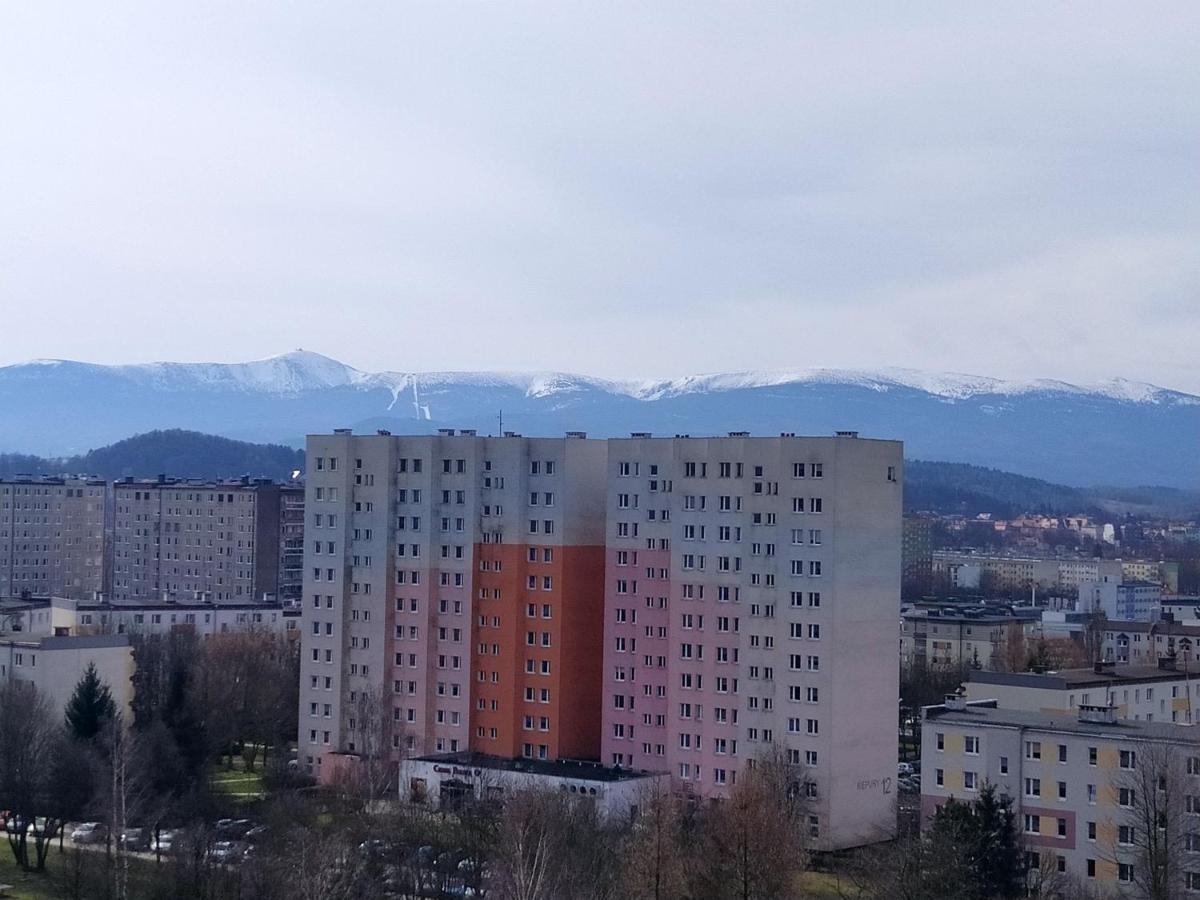 Apartament Z Widokiem Na Sniezke Єленя-Ґура Екстер'єр фото