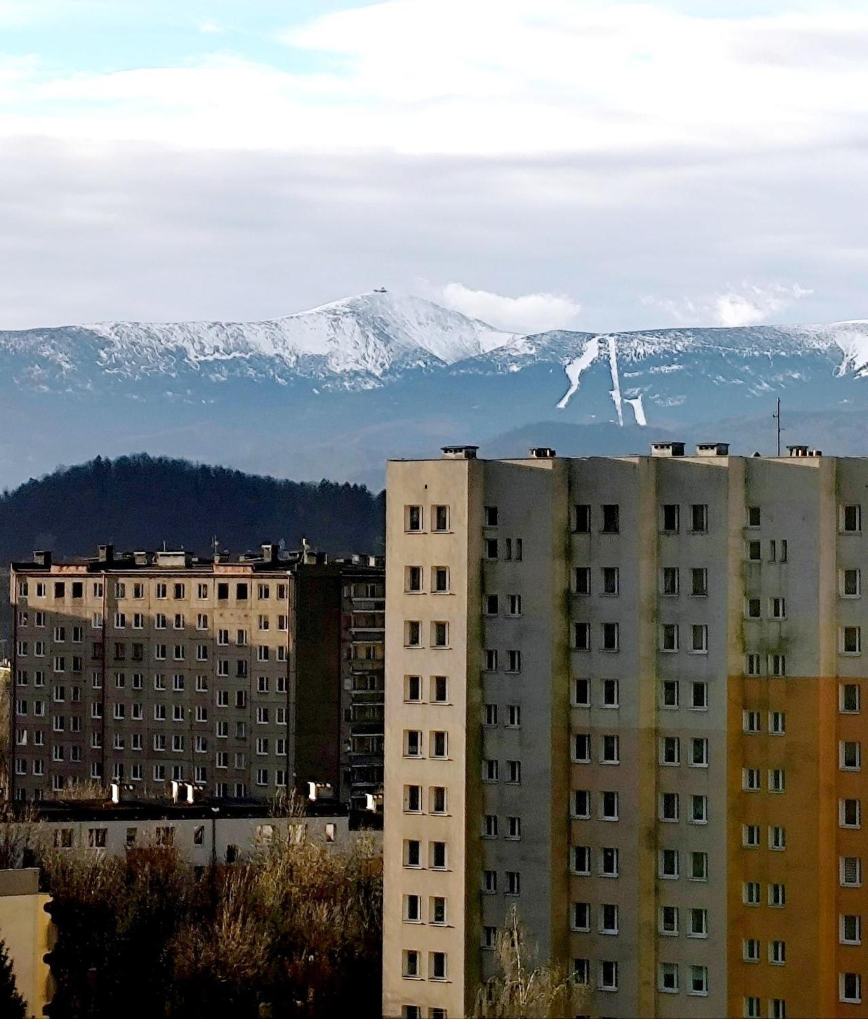 Apartament Z Widokiem Na Sniezke Єленя-Ґура Екстер'єр фото